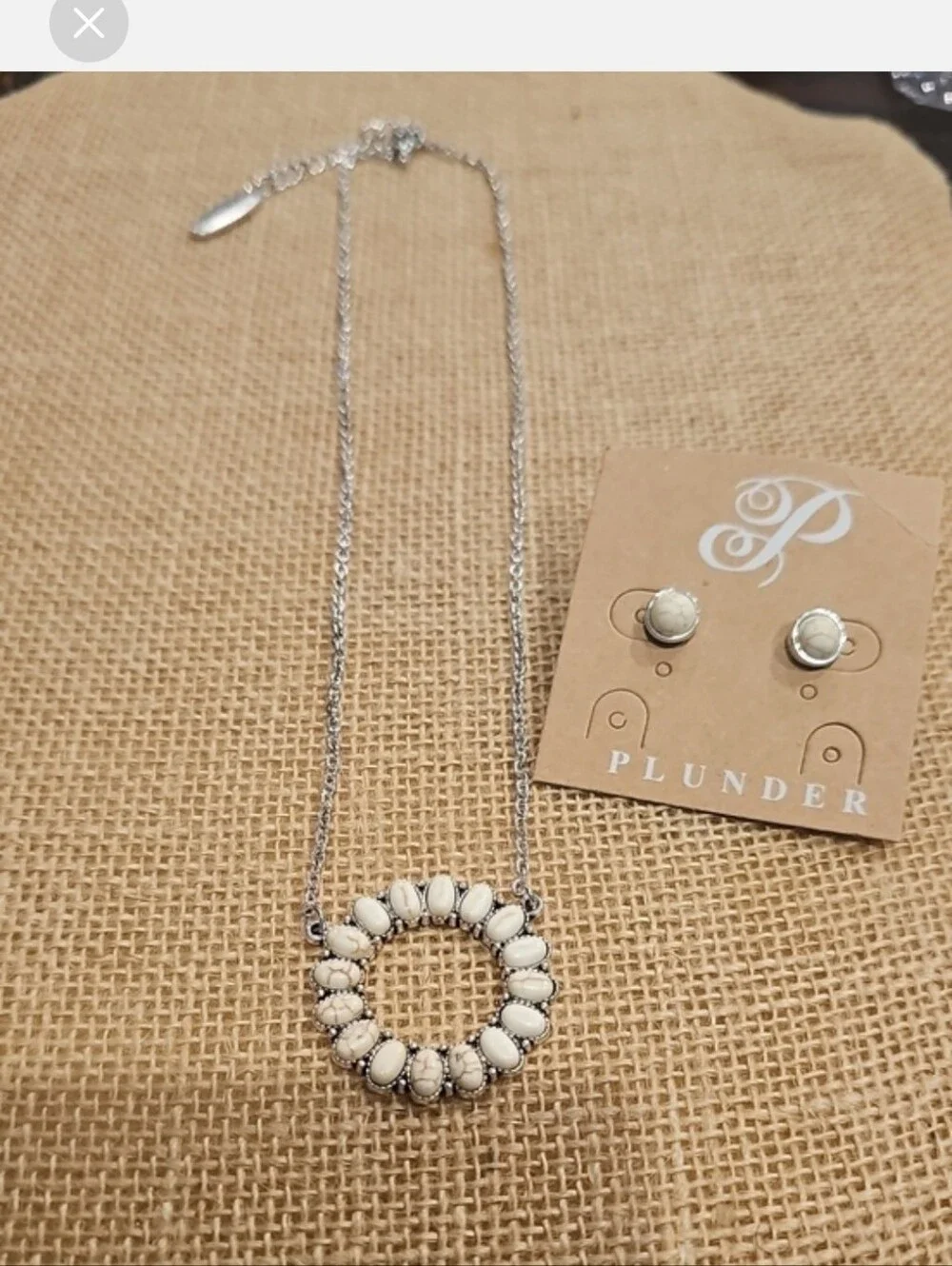 NEW Plunder White Stone Circle Pendant Necklace with Matching Studs